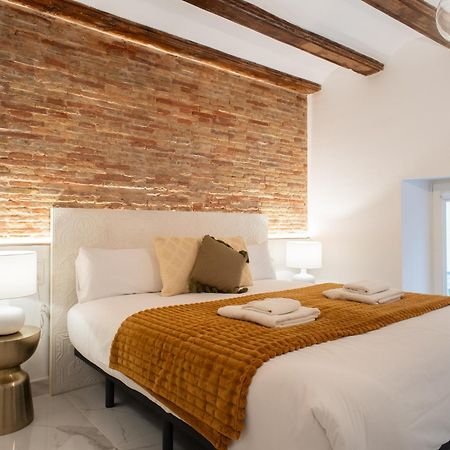 Central Market - Ciutat Vella, Exclusively For Families - Mid-Term Valencia Bagian luar foto