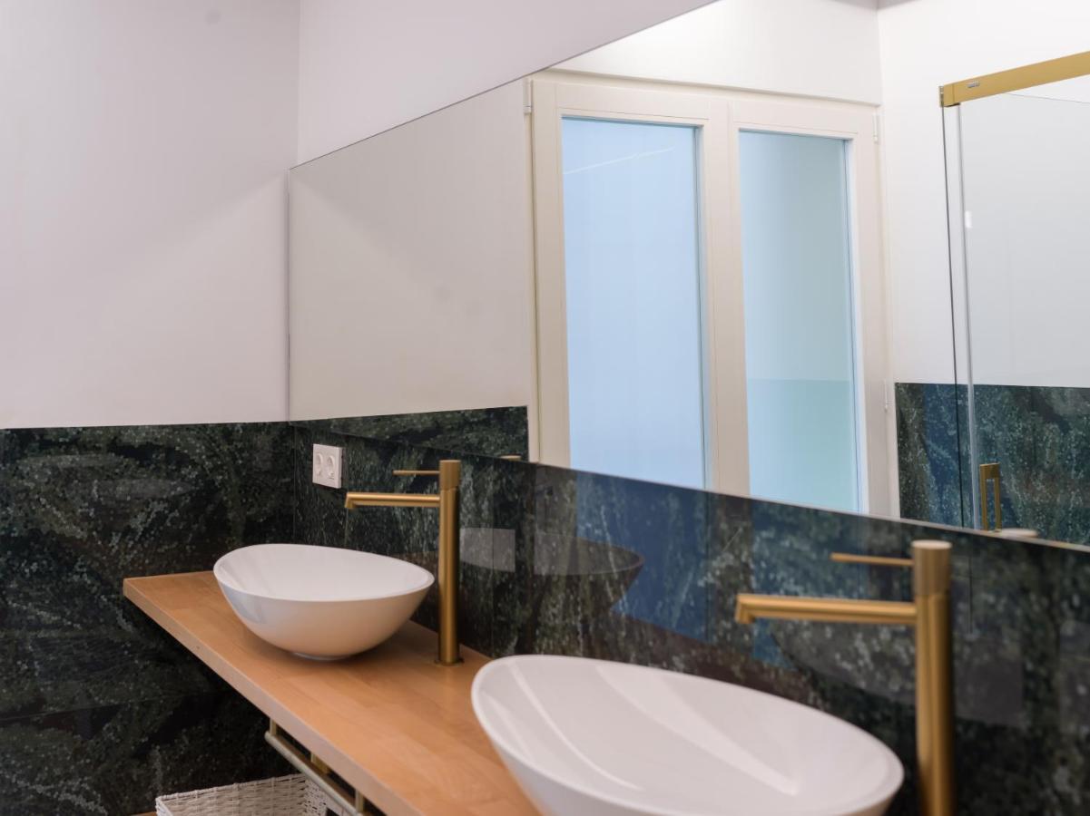 Central Market - Ciutat Vella, Exclusively For Families - Mid-Term Valencia Bagian luar foto