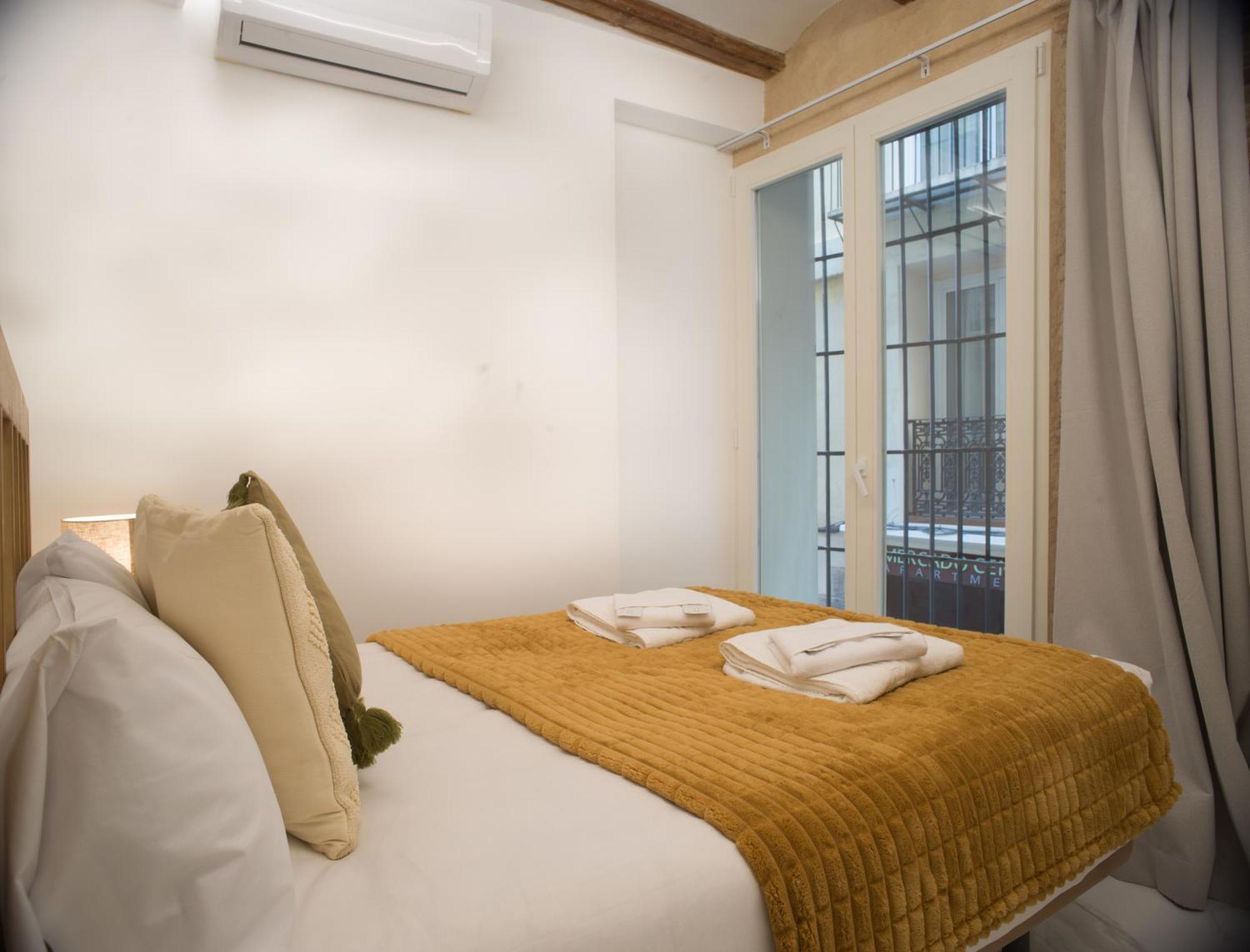 Central Market - Ciutat Vella, Exclusively For Families - Mid-Term Valencia Bagian luar foto