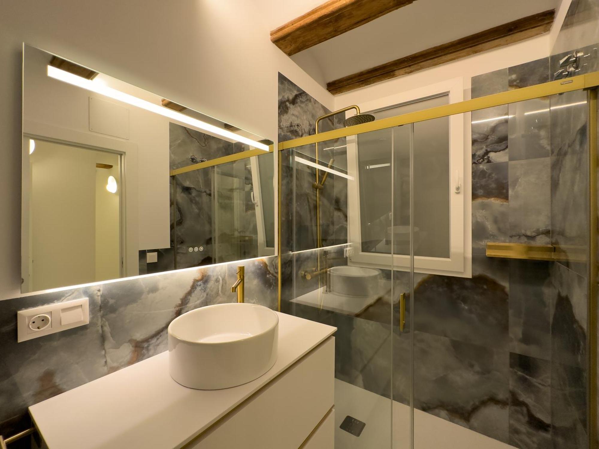 Central Market - Ciutat Vella, Exclusively For Families - Mid-Term Valencia Bagian luar foto